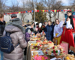 Областной фольклорно-этнографический праздник «Масленица».