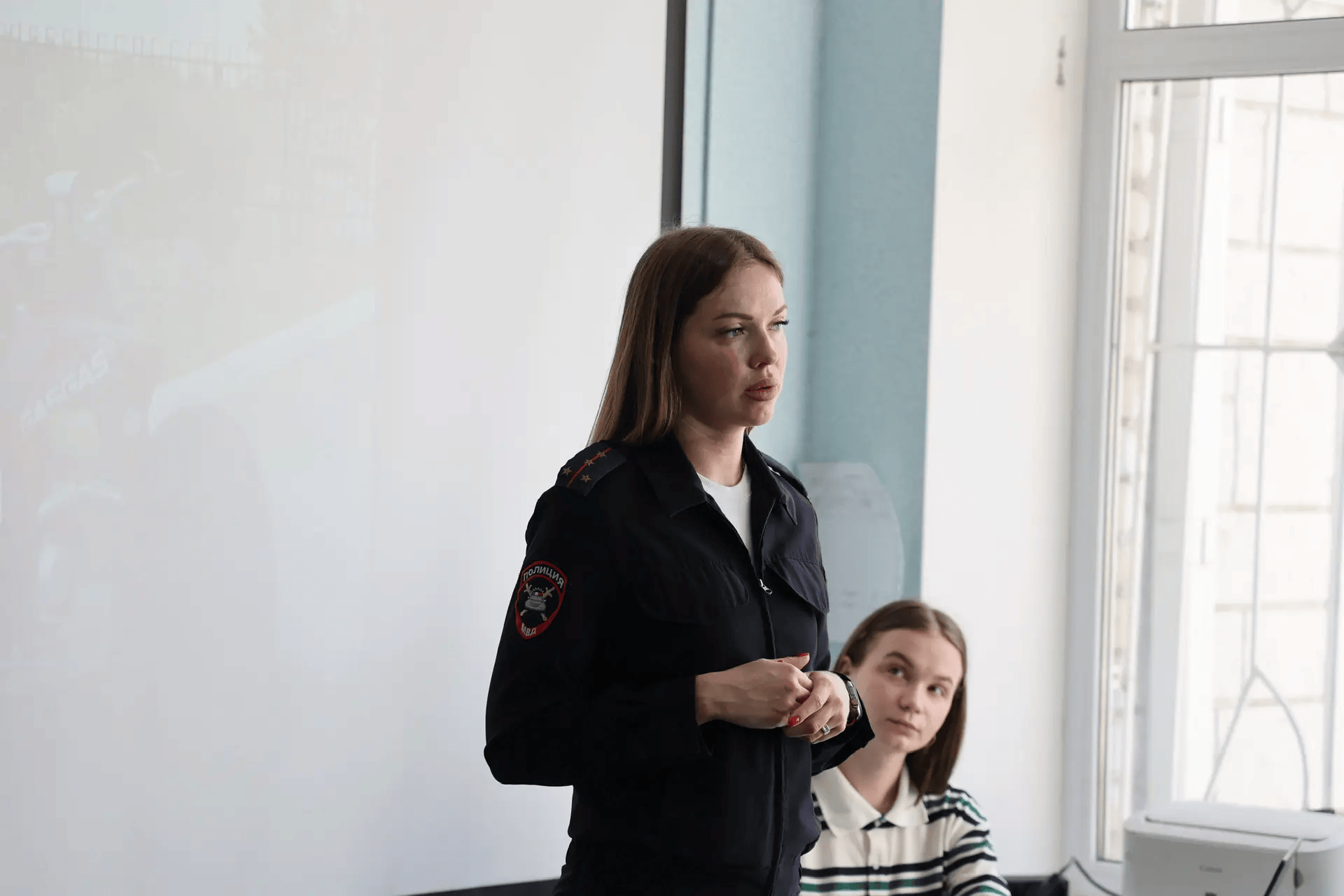 В АГПК провели профилактическую беседу о правилах дорожного движения