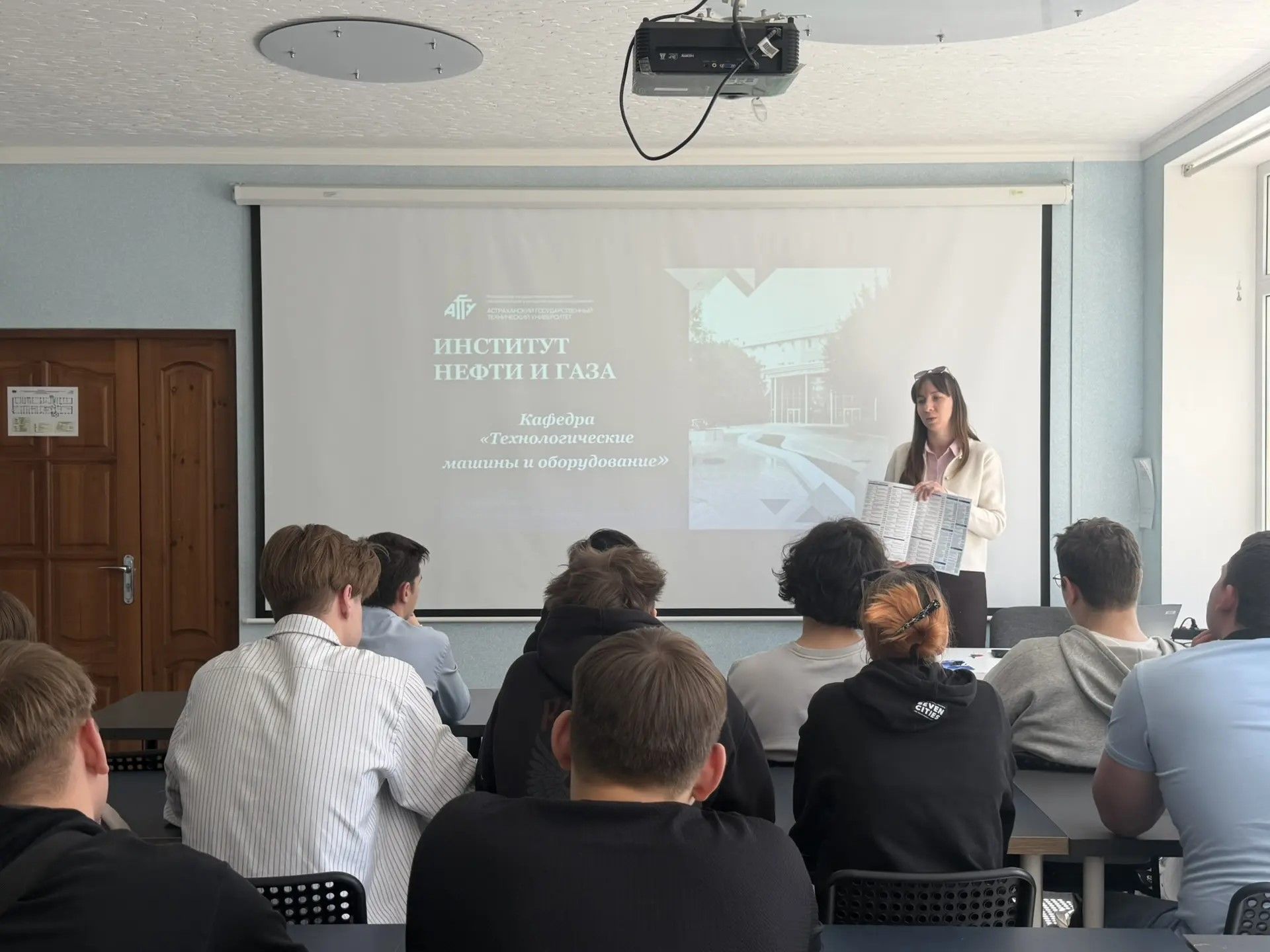 Куда идти после колледжа? Студенты механического отделения АГПК получили ответы от АГТУ