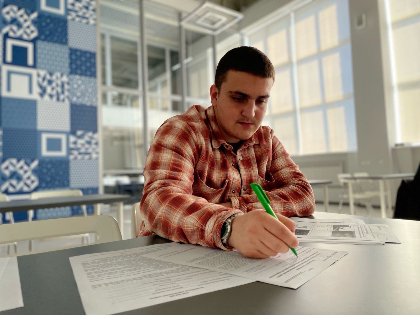 Студенты АГПК проверили свои знания геологии на олимпиаде «45 параллель»