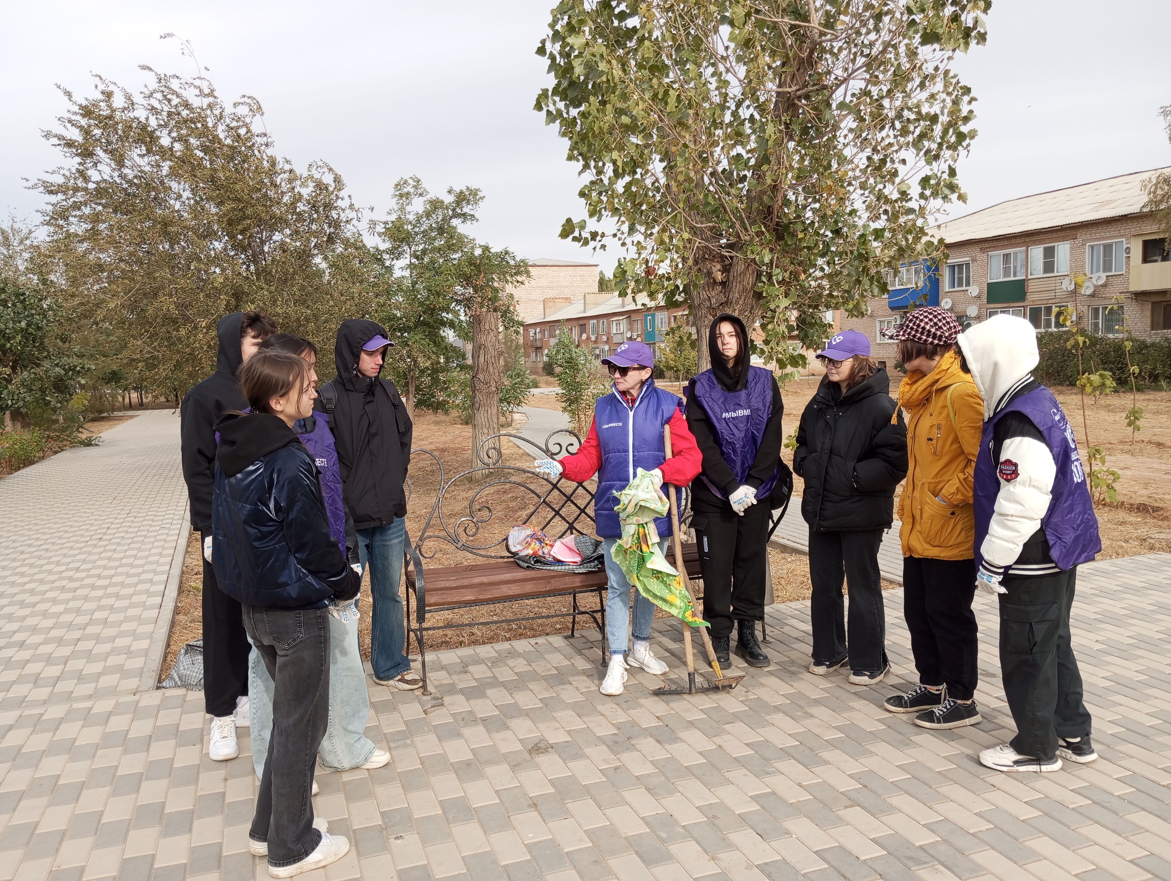 Волонтеры Харабалинского филиала АГПК приняли участие в акции «Мы вместе»