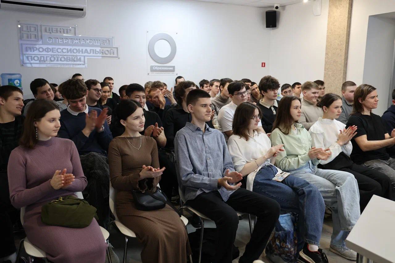 Круглый стол от индустриальных партнеров: обмен опытом и перспективы для будущих специалистов  