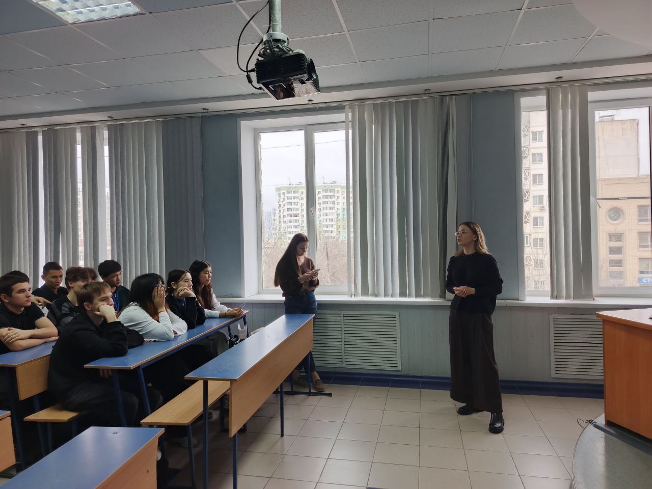 Студенты АГПК встретились с представителем нефтяной компании «БИНГ»