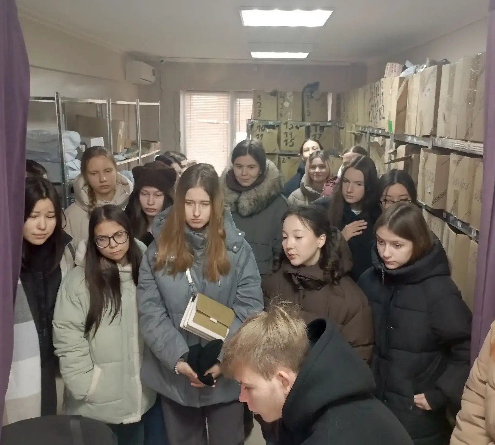 Будущие логисты посетили склад маркетплейса Wildberries