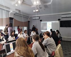 От идеи к действию: студенты разрабатывают социальную рекламу для защиты окружающей среды