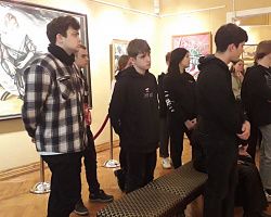 Студенты колледжа посетили картинную галерею 