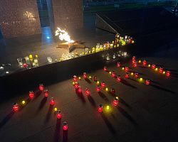 Студенты и преподаватели Лиманского филиала АГПК приняли участие во Всероссийской акции «Свеча памяти»