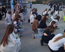 Студенты АГПК поддержали акцию «Засветись!»