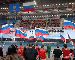 Студенты АГПК на матче по гандболу 