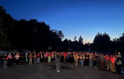 Студенты и преподаватели Лиманского филиала АГПК приняли участие во Всероссийской акции «Свеча памяти»