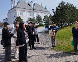 Экскурсия студентов в Астраханский кремль