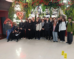 Студенты механического отделения АГПК посетили фильм «Красавица» о блокаде Ленинграда