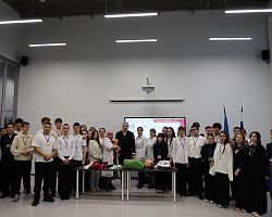 Депутат Госдумы Леонид Огуль в гостях АГПК с программой «Готов к санитарной обороне»