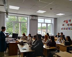 В Лиманском филиале АГПК прошёл интерактивный урок здоровья «Есть выбор: жизнь без вредных привычек»