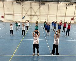 Амбассадоры Профессионалитета провели зарядку для первокурсников