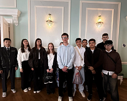 Студенты ИТЭП на Торжественной церемонии открытия Вахты Памяти‑2026 