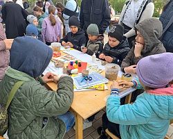 Студенты группы ЭБК-1109 приняли участие в городском экологическом фестивале «Молодые.Зелёные»