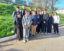 Студенты АГПК присоединились к ежегодной акции «Очистим историческую память от мусора»