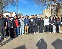 Студенты АГПК присоединились к ежегодной акции «Очистим историческую память от мусора»