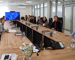 Новые возможности для выпускников специальности «Графический дизайн» открылись в первом совместном проекте АГПК и АЭСК