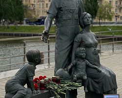 Студенты группы ЭБК-1109 приняли участие в акции памяти