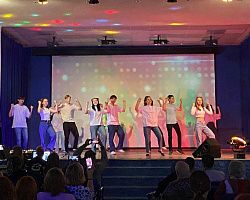 Студенческий совет подготовил концерт ко Дню матери