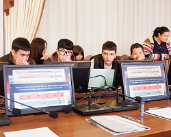 Студенты‑юристы приняли участие в тематическом квизе о космосе