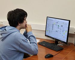 На базе АГПК прошёл студенческий чемпионат «Цифровой технолог РТСИМ. Астрахань — 2025»