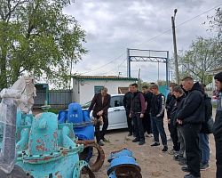 Экскурсия студентов Лиманского филиала АГПК «Астраханмелиоводхоз» и вручение георгиевских ленточек
