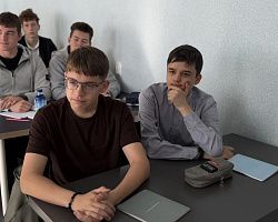 О любви к Отечеству языком литературы
