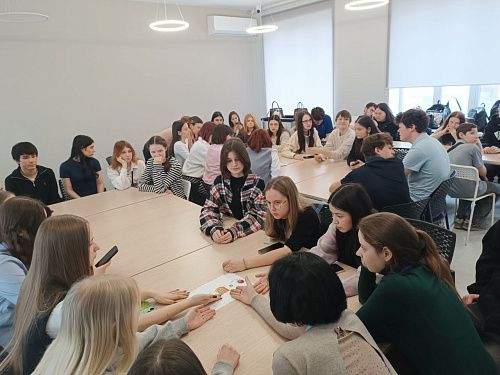 Студенты проверили знания об Астрахани в викторине