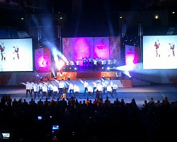 Успели везде